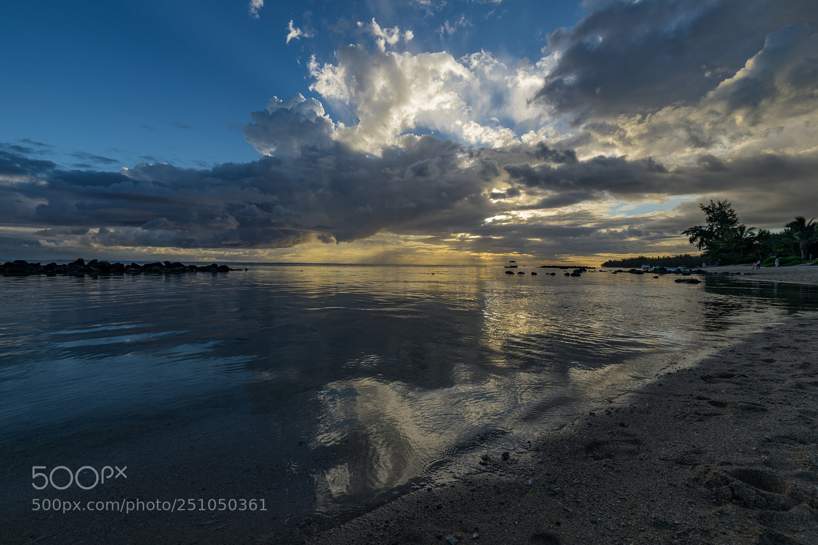 Canon EOS 5D Mark IV sample photo. Mauritius sunset photography