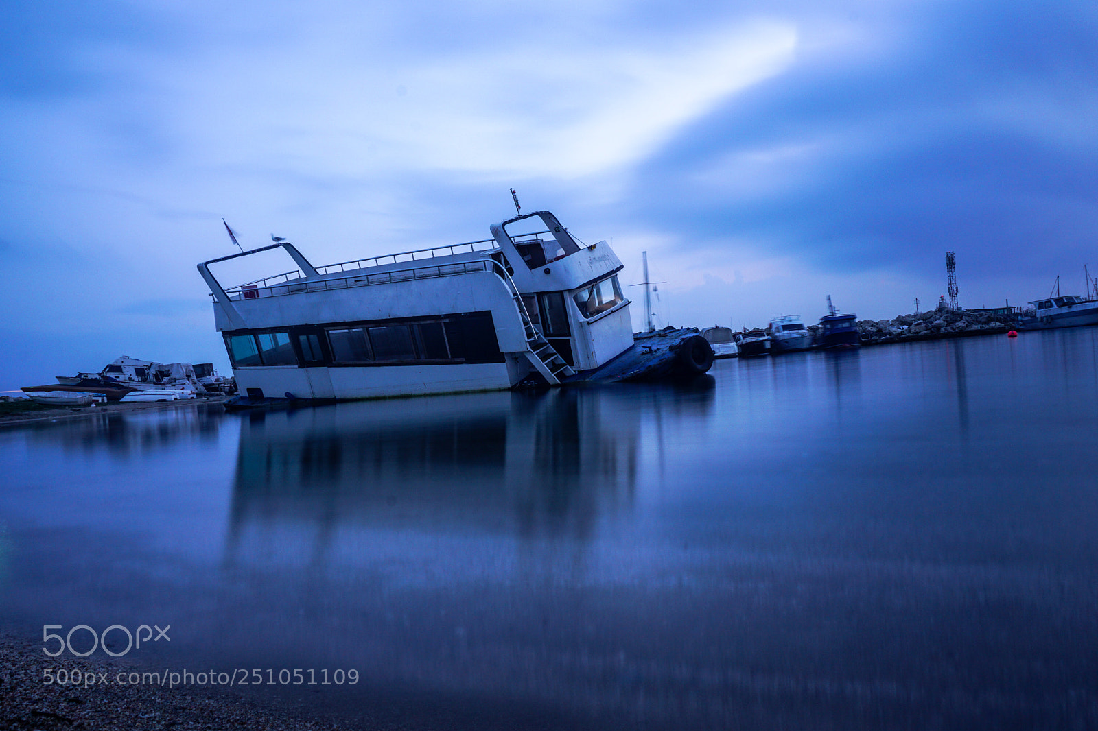 Sony a6000 sample photo. Abandoned boat photography