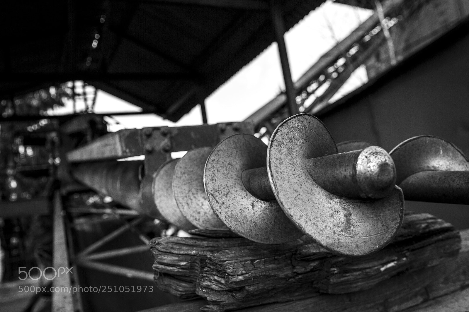 Canon EOS 7D sample photo. Coal feeder photography