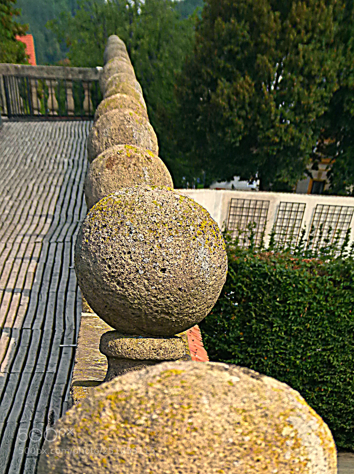 Panasonic Lumix DMC-FZ100 sample photo. Spheres photography