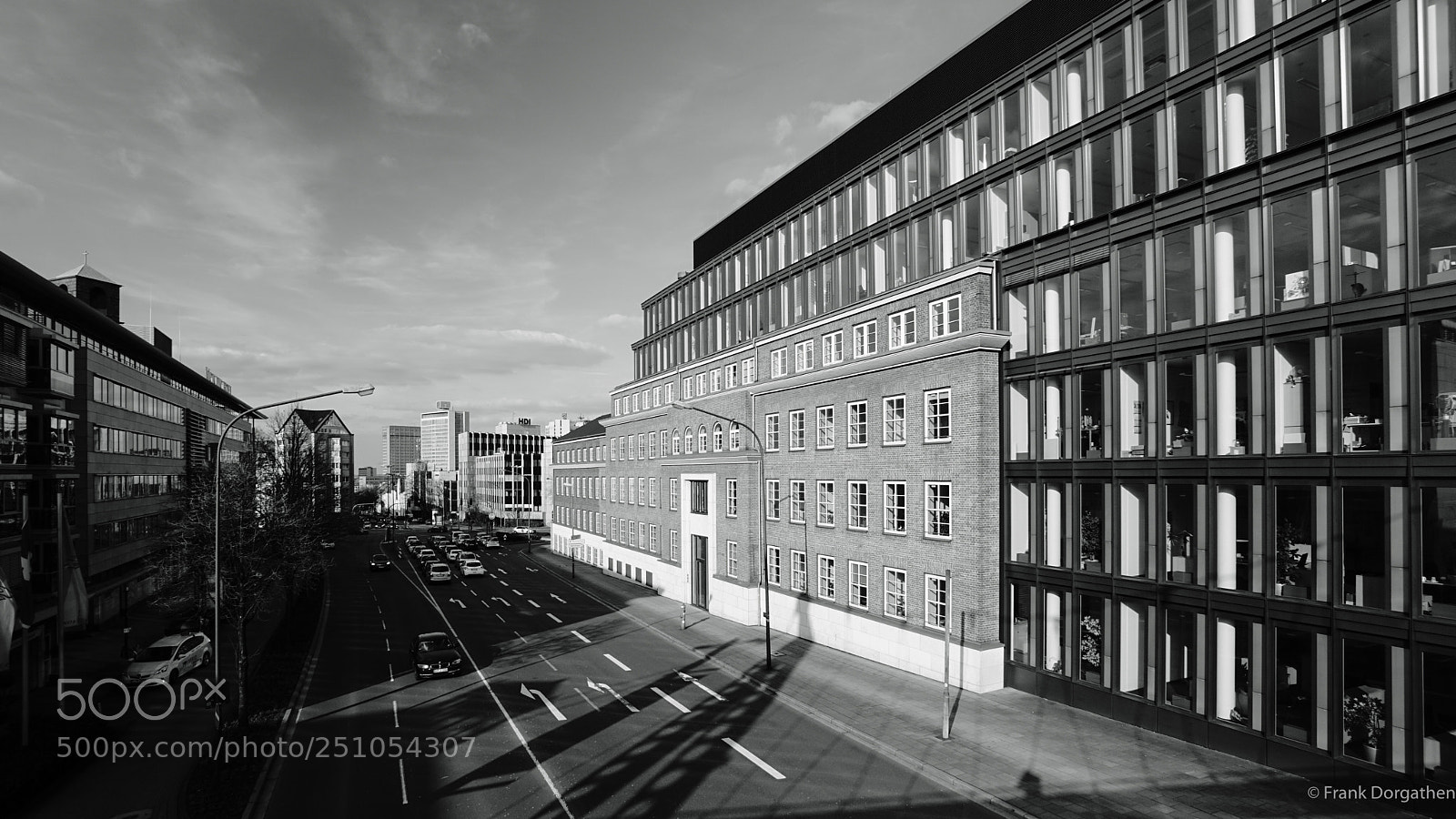 Sony a6000 sample photo. Alfredstraße photography