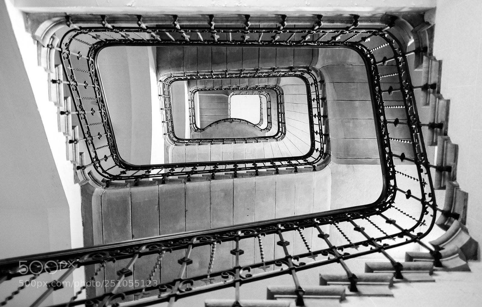 Fujifilm X-T10 sample photo. The spiral staircase photography