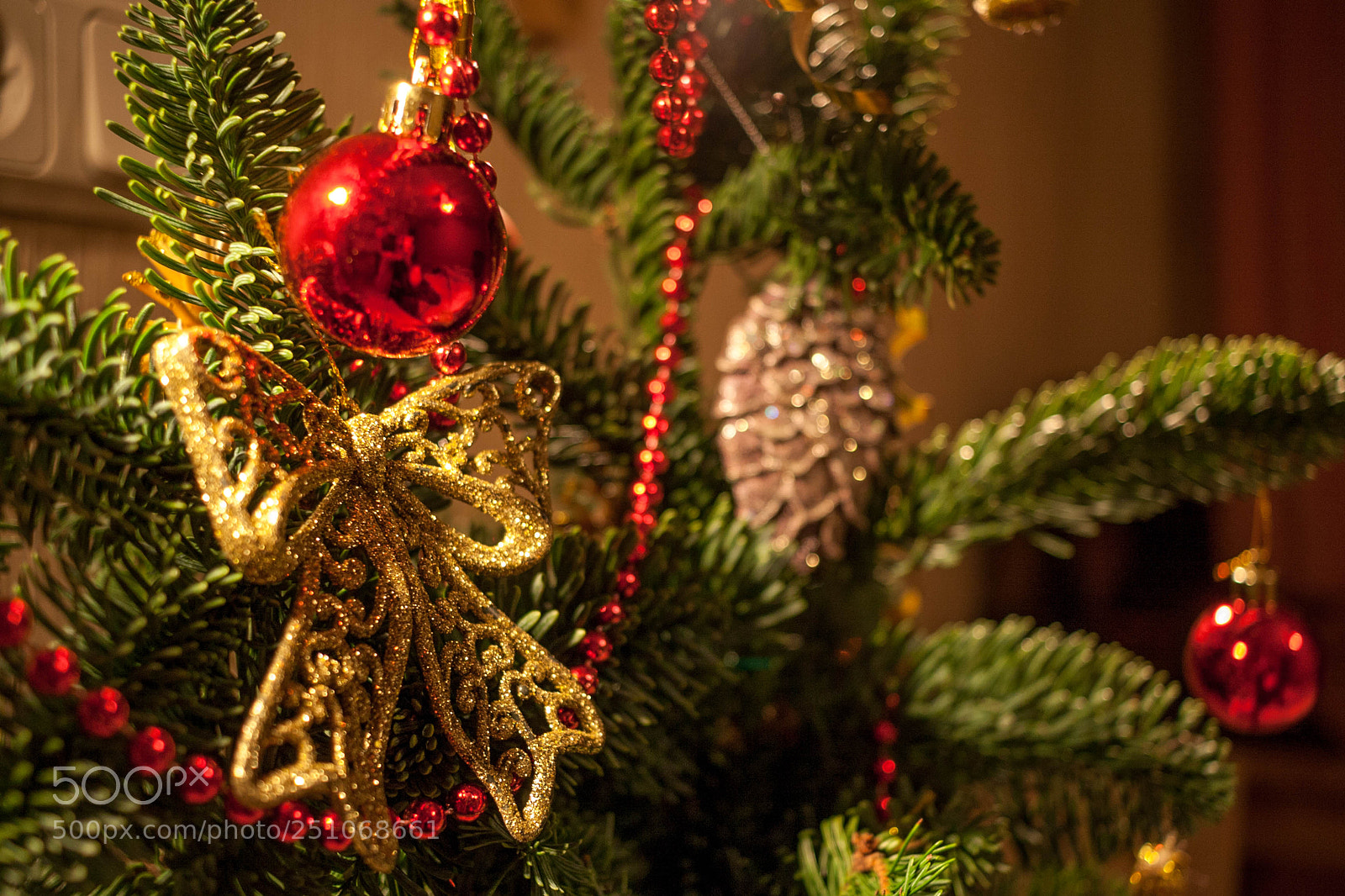 Canon EOS 350D (EOS Digital Rebel XT / EOS Kiss Digital N) sample photo. Christmas tree photography