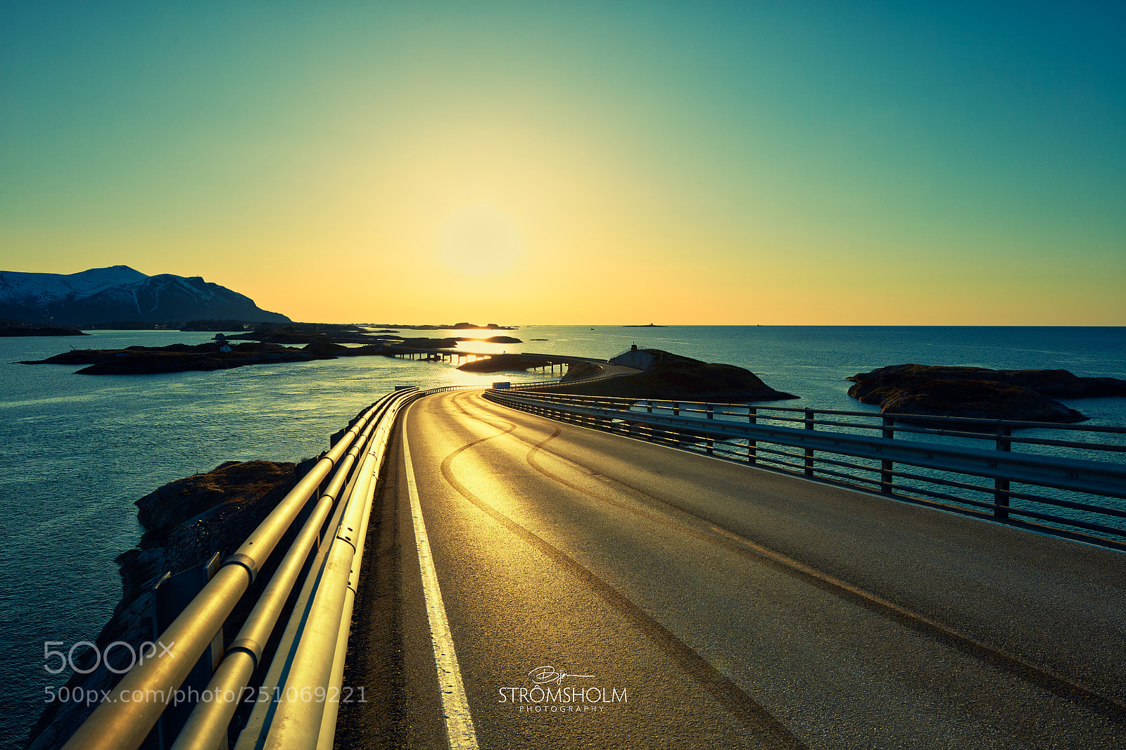 Canon EOS 5DS sample photo. Atlantic road - storseisund photography