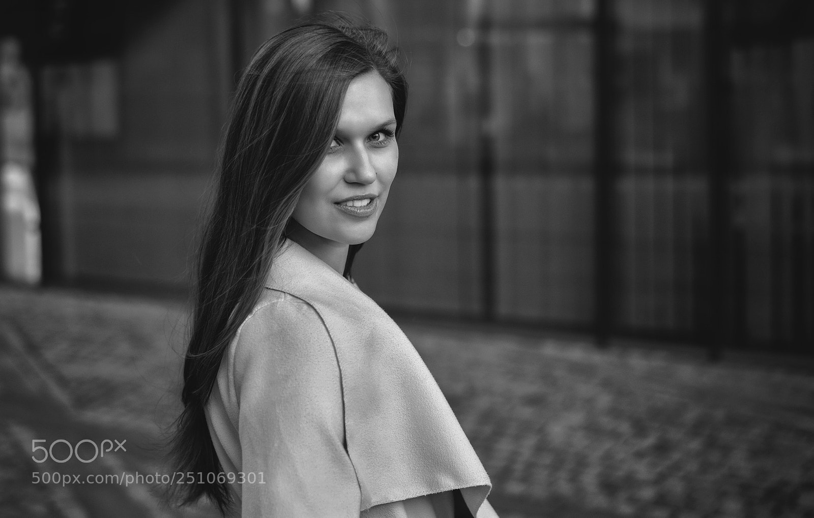 Sony a7R II sample photo. Her look photography
