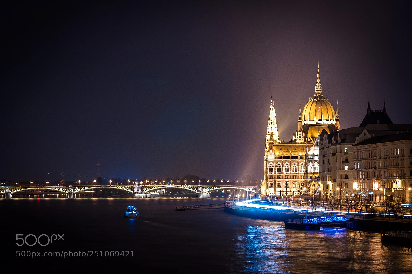 Nikon D90 sample photo. Budapest, january 2018 photography