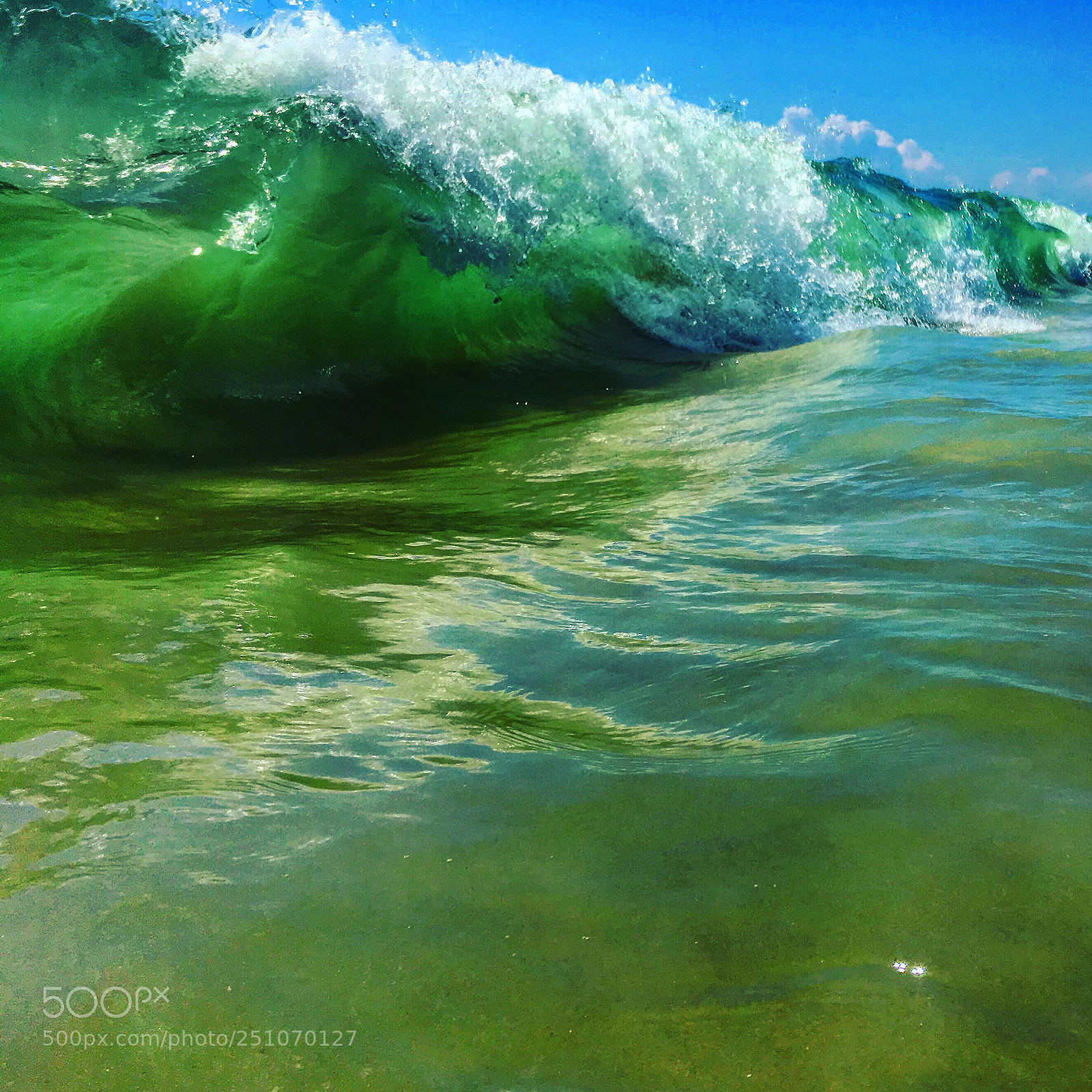 Apple iPhone 6s sample photo. Wave effect photography