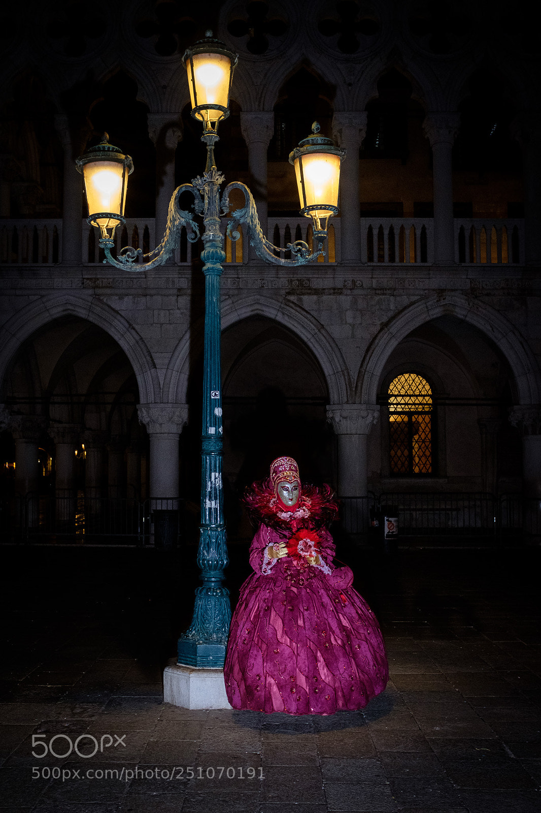 Fujifilm X100F sample photo. Venice carnival xxiii photography