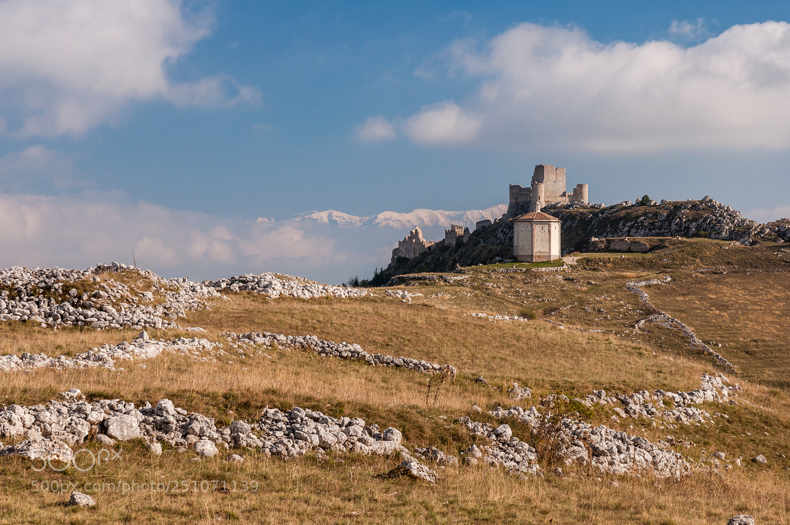 Nikon D90 sample photo. The castle of rocca photography