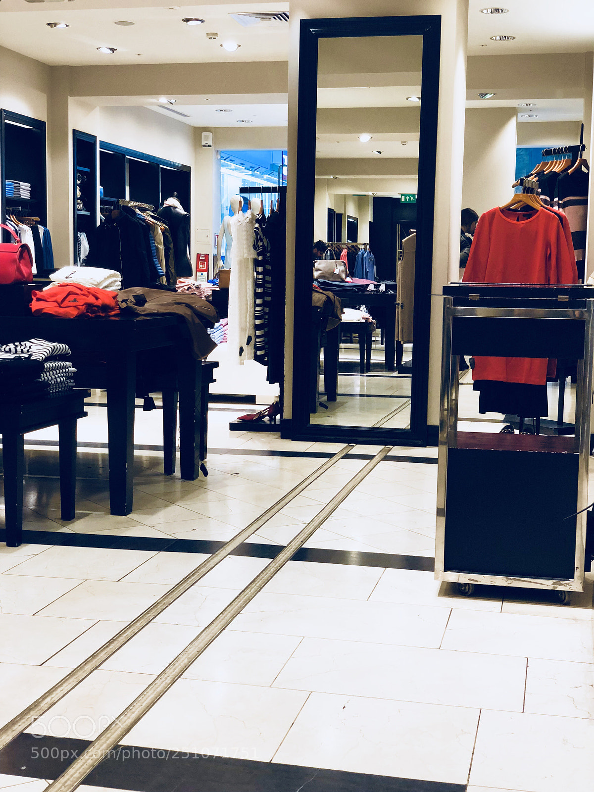 Apple iPhone X sample photo. Untitled photography