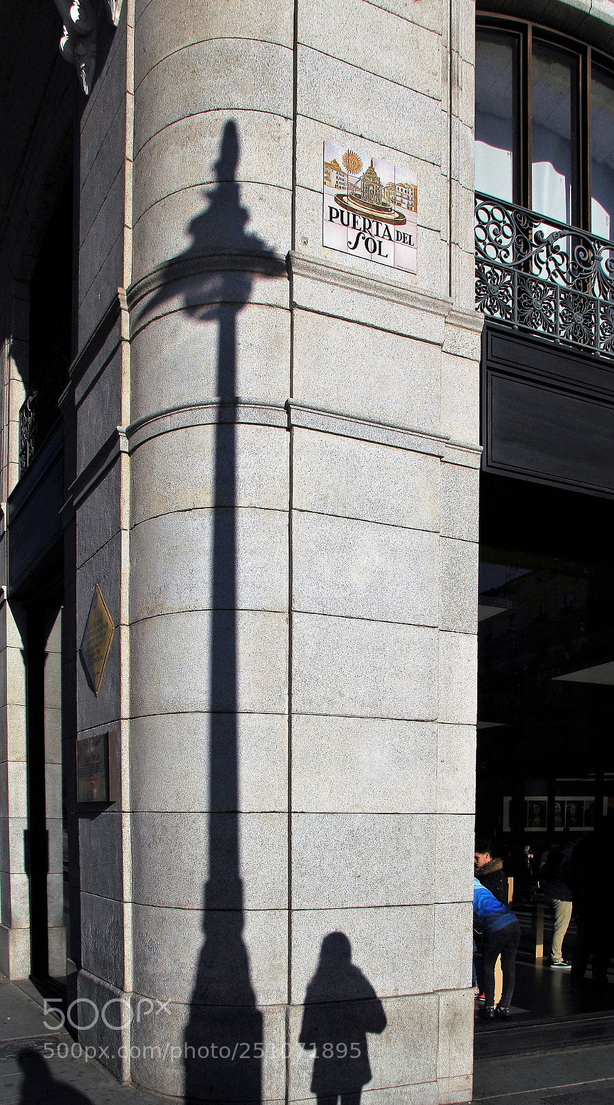Canon EOS 60D sample photo. Puerta del sol, madrid photography