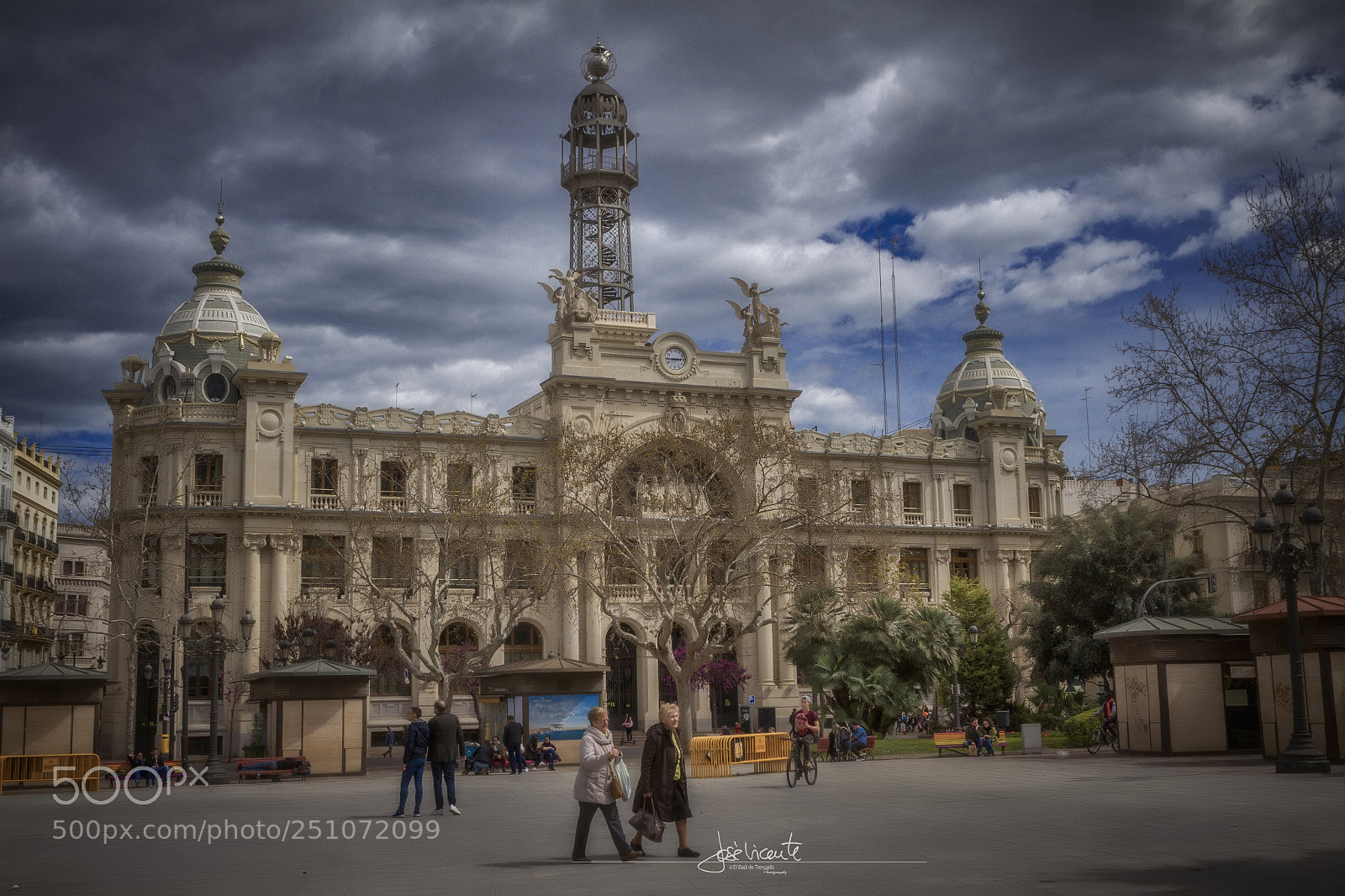 Canon EOS 7D sample photo. Palacio de comunicaciones photography