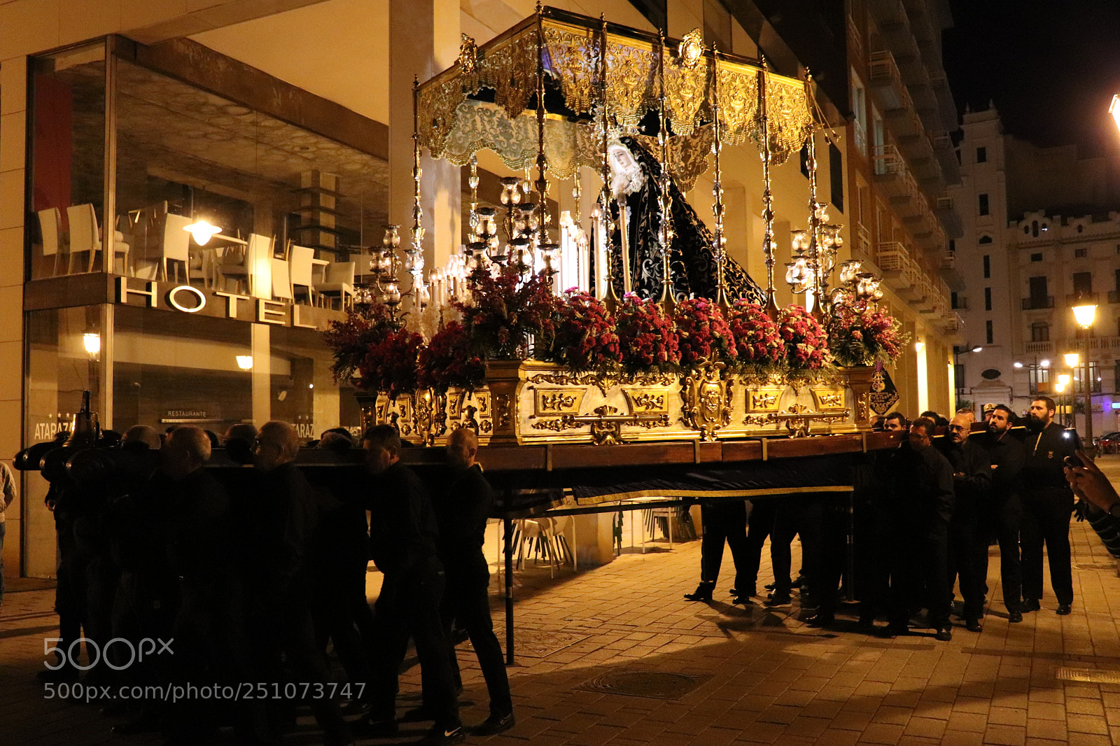 Canon EOS 800D (EOS Rebel T7i / EOS Kiss X9i) sample photo. Valencian religious procession photography