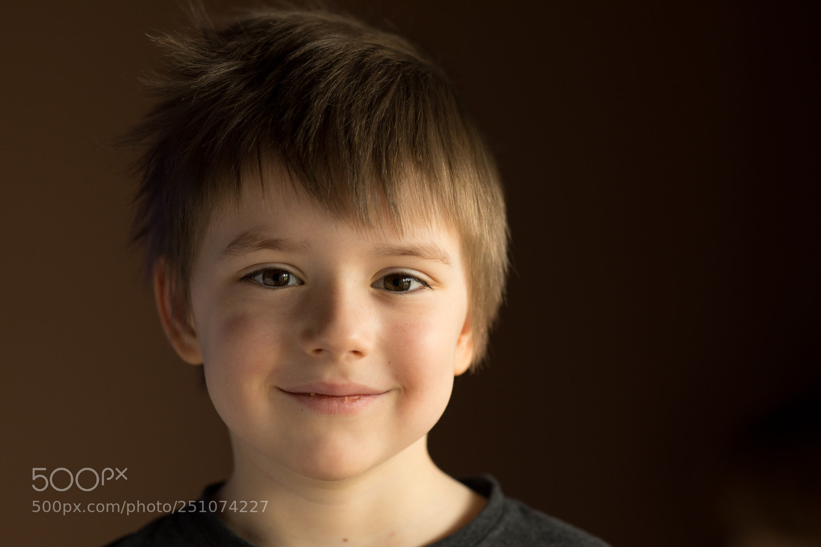 Canon EOS 5D Mark IV sample photo. Soft smile photography