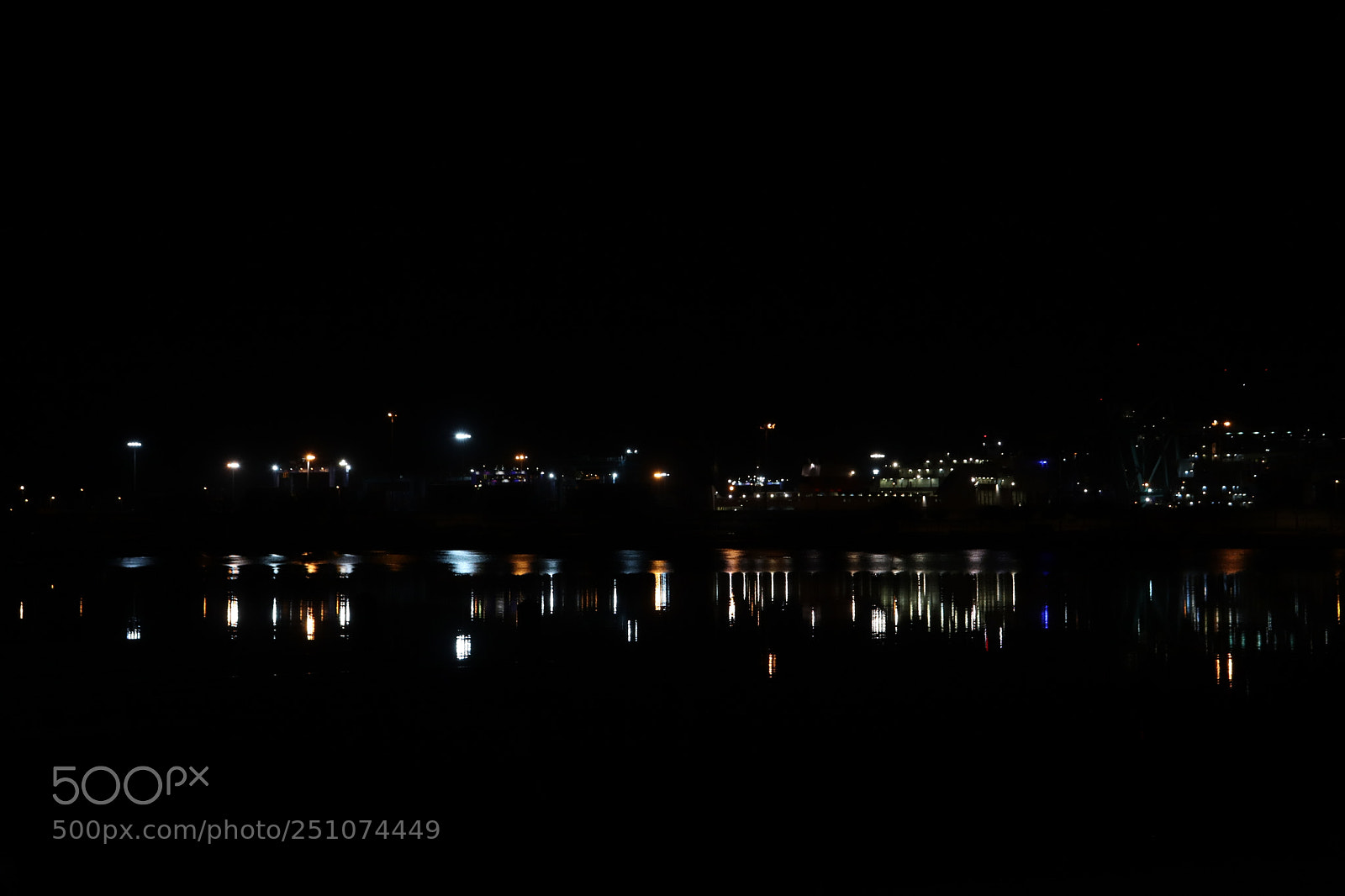 Canon EOS 800D (EOS Rebel T7i / EOS Kiss X9i) sample photo. Reflect brighter than reality photography