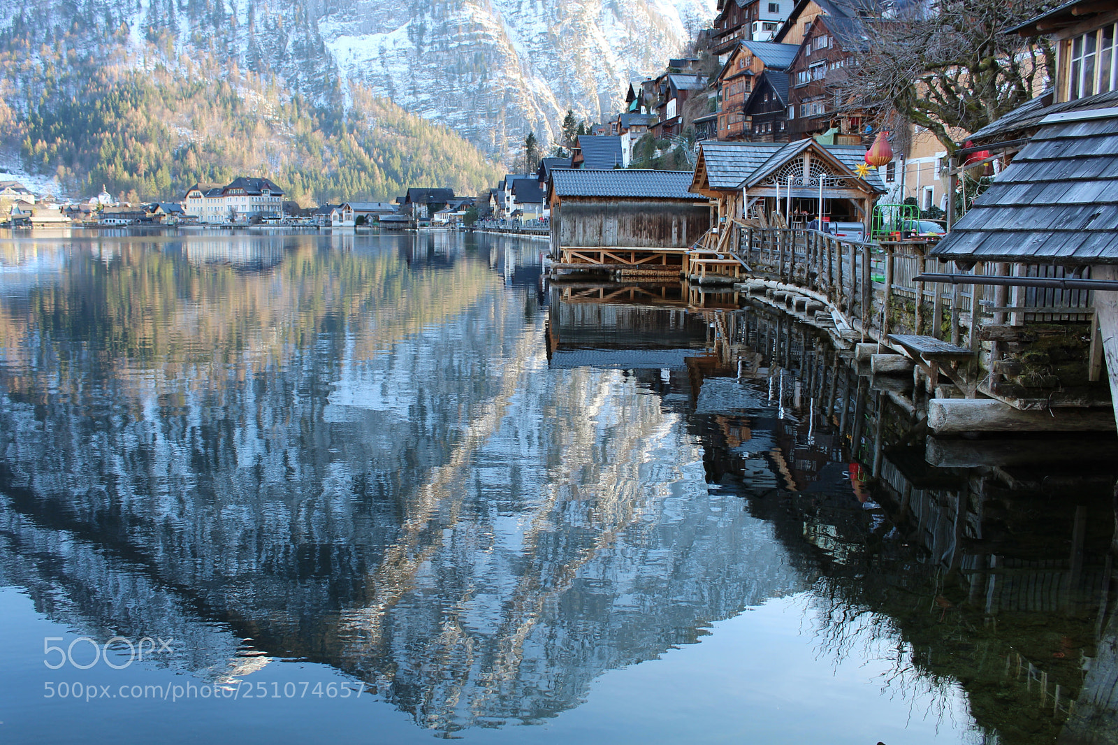 Canon EOS 1300D (EOS Rebel T6 / EOS Kiss X80) sample photo. In hallstatt photography