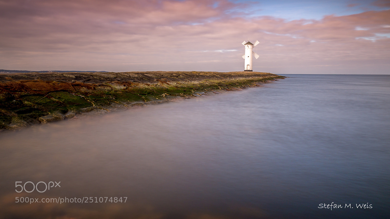 Olympus OM-D E-M10 II sample photo. The white lighthouse... photography