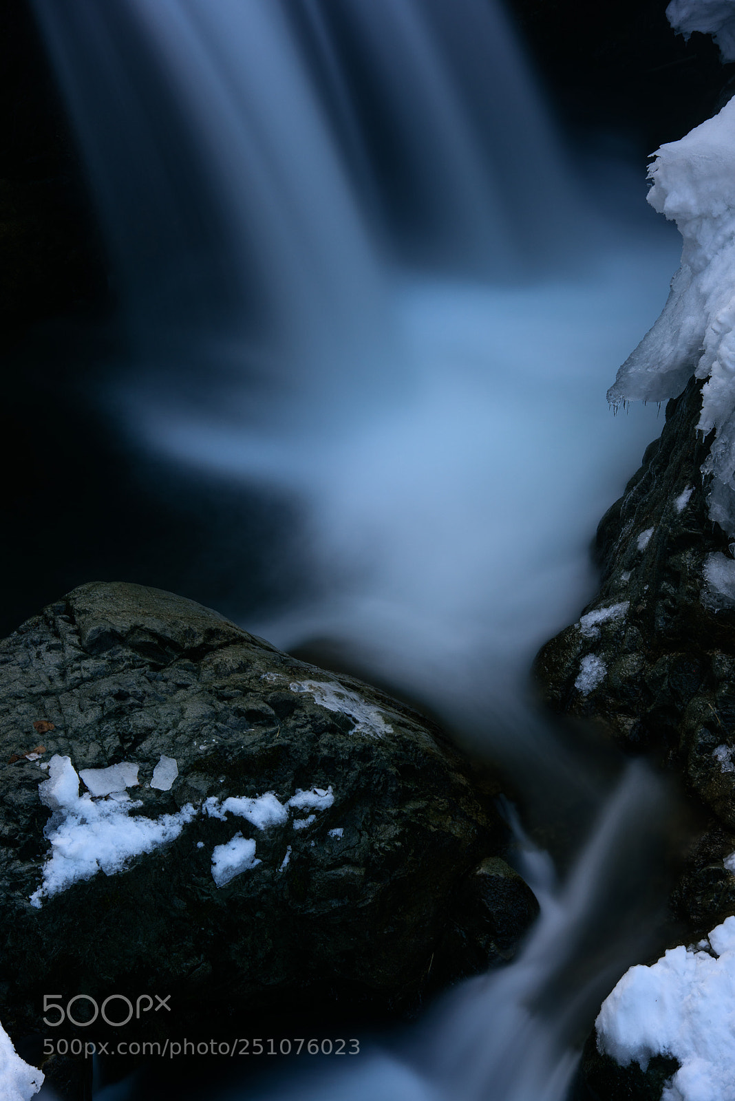 Nikon D810 sample photo. Flow photography