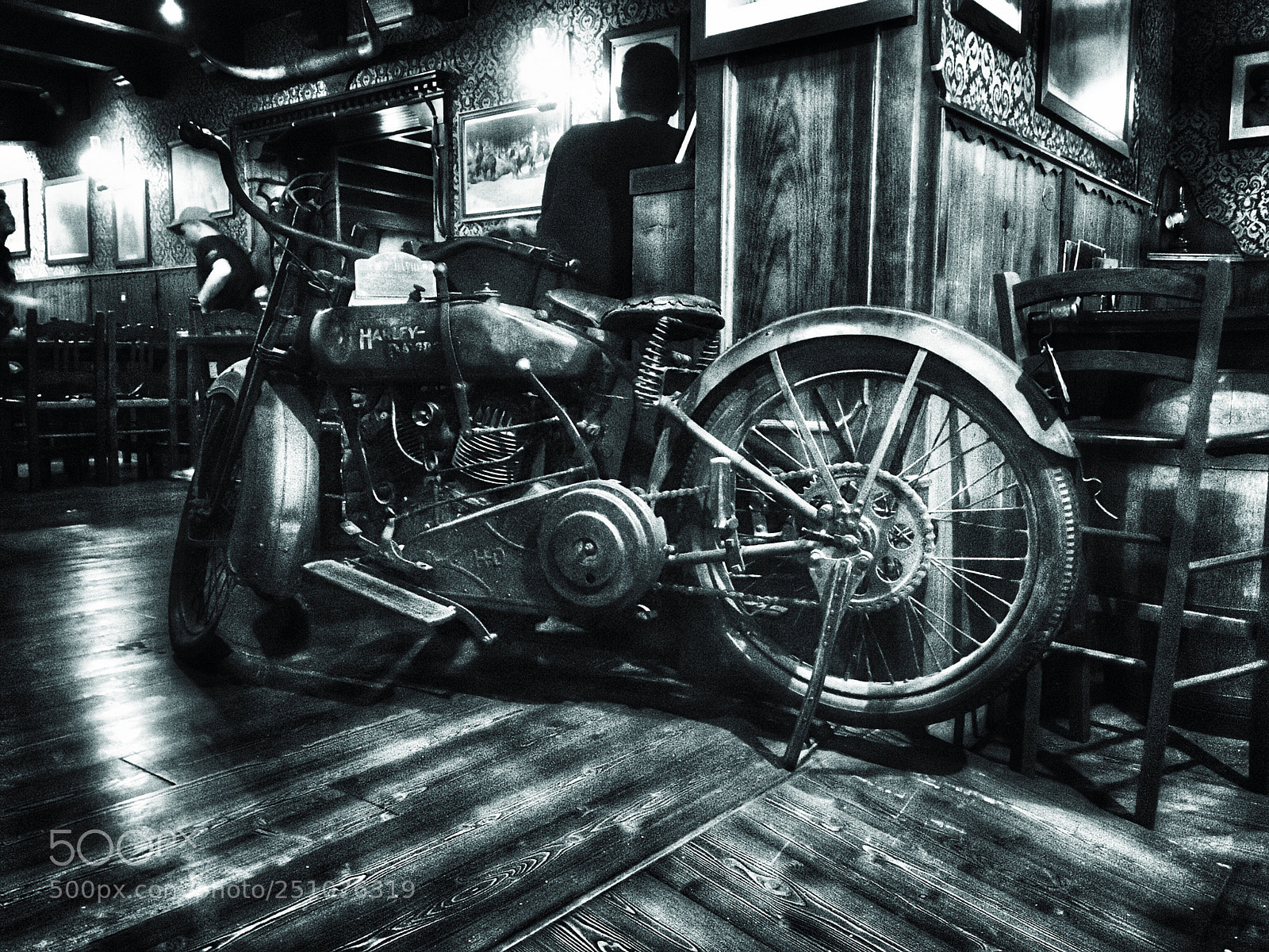 Apple iPhone 6s sample photo. Harley-davidson photography