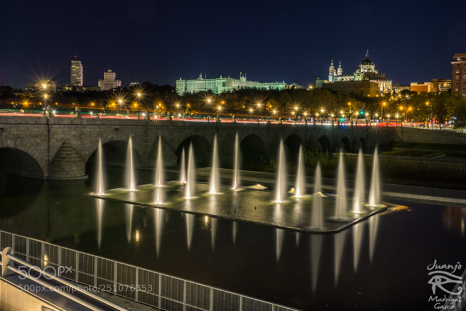 Nikon D7200 sample photo. Night lights photography