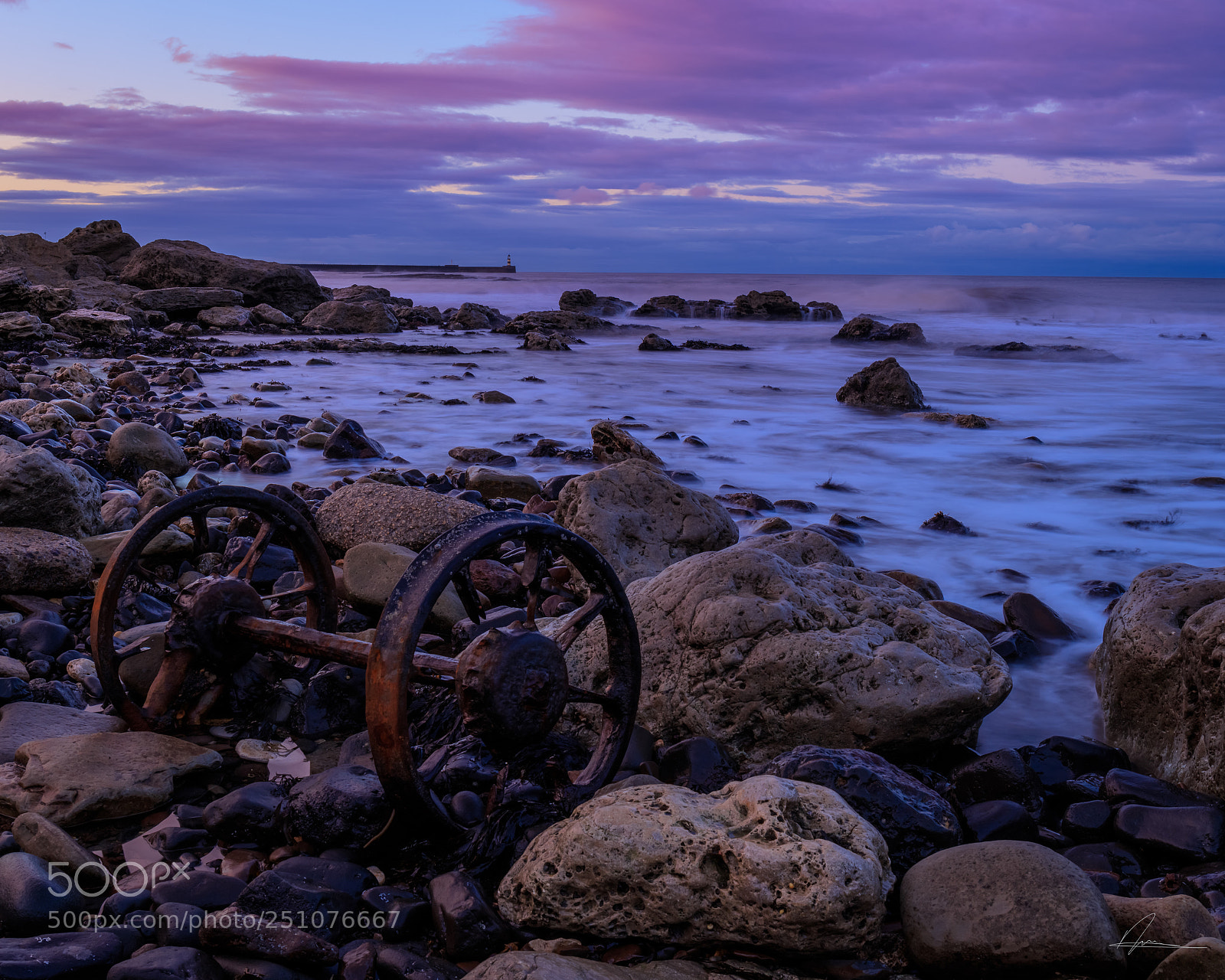 Canon EOS 6D Mark II sample photo. Wheels down at sunset photography