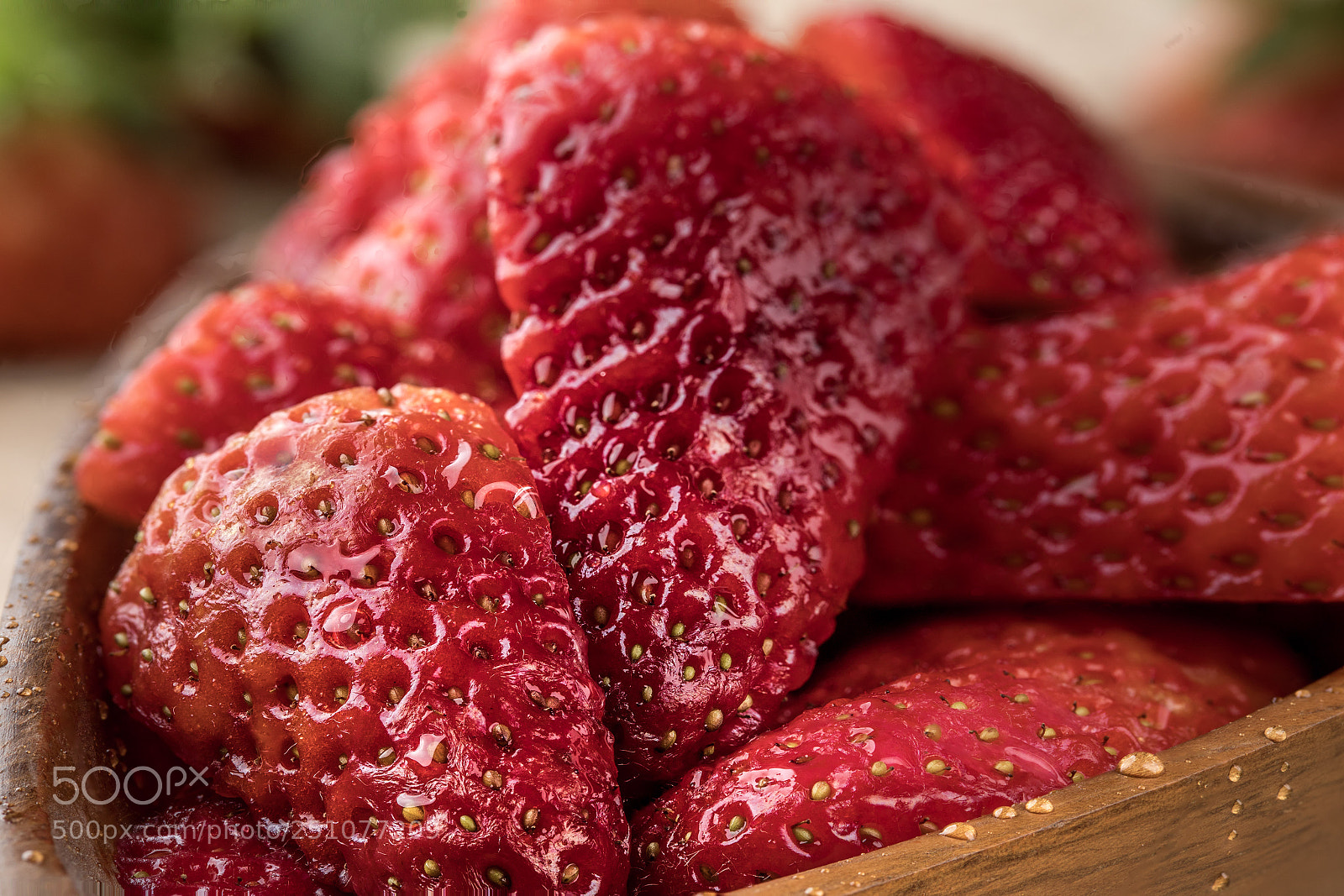 Canon EOS 5D Mark IV sample photo. Strawberries photography