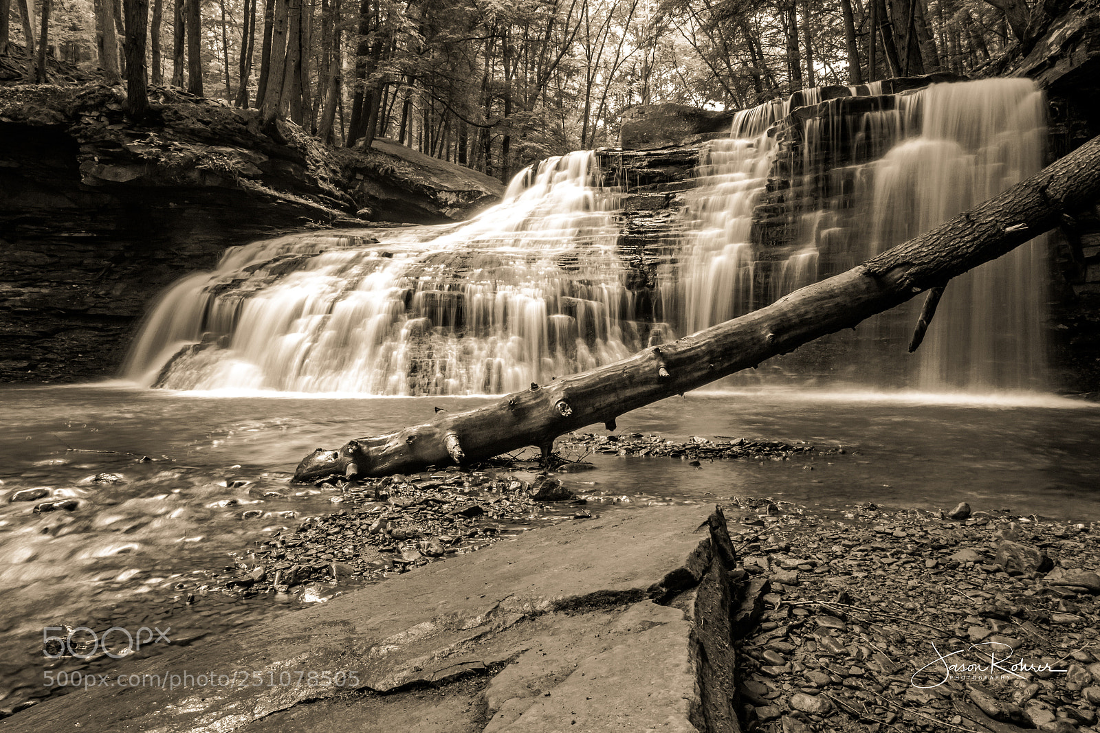 Canon EOS 7D Mark II sample photo. Freedom falls photography