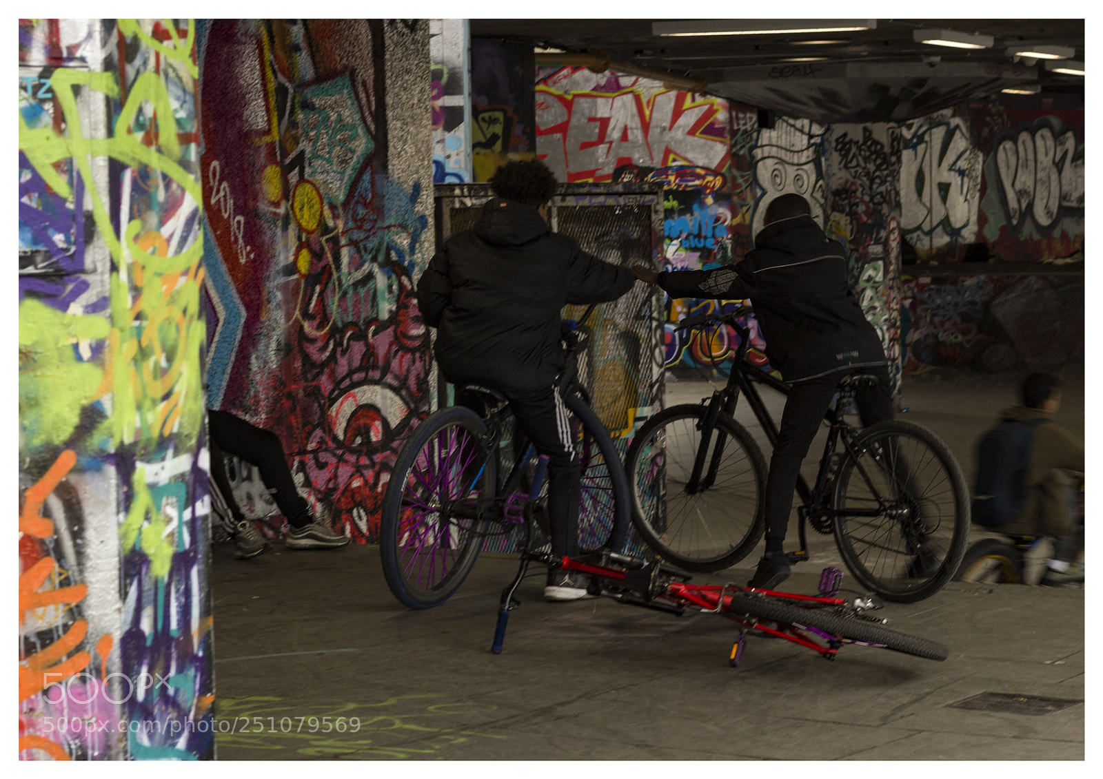 Canon EOS 550D (EOS Rebel T2i / EOS Kiss X4) sample photo. Graffiti photography