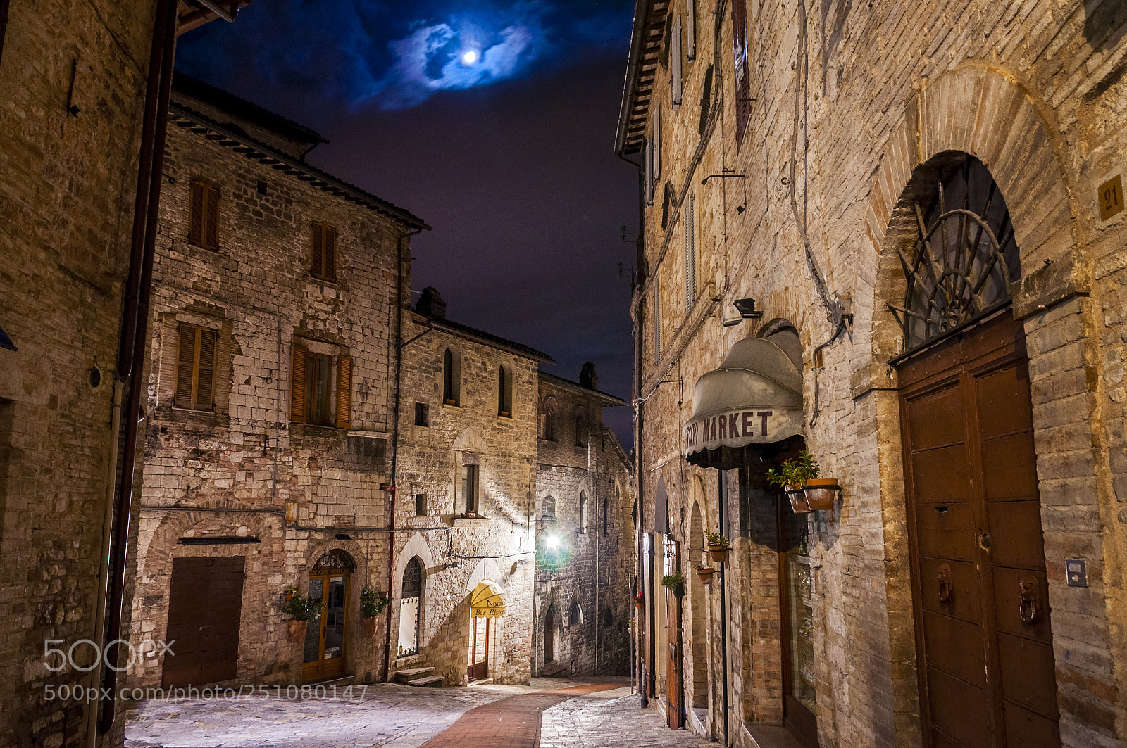 Nikon D90 sample photo. Assisi under the moonlight photography