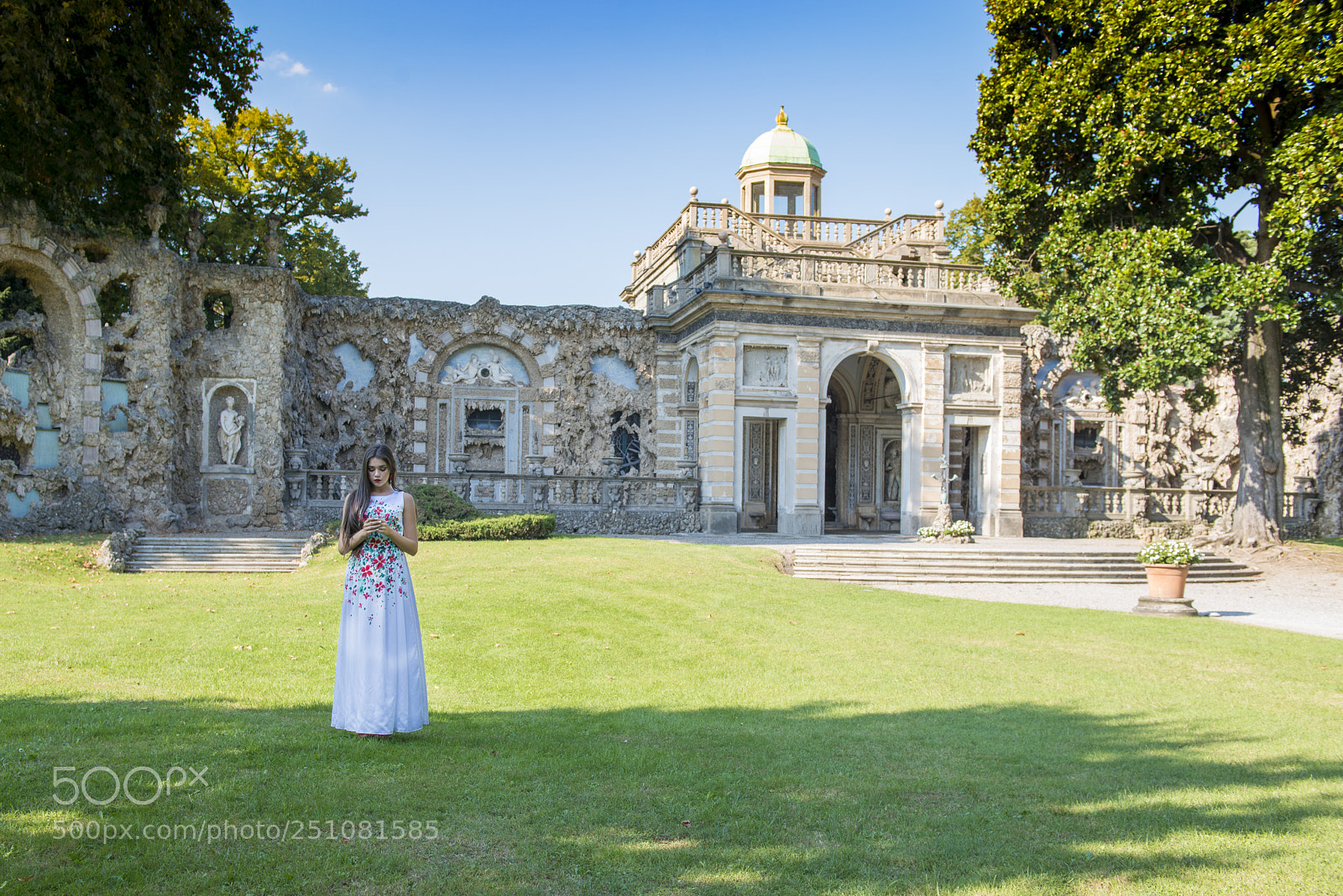 Nikon D800 sample photo. Beatrice in villa litta photography