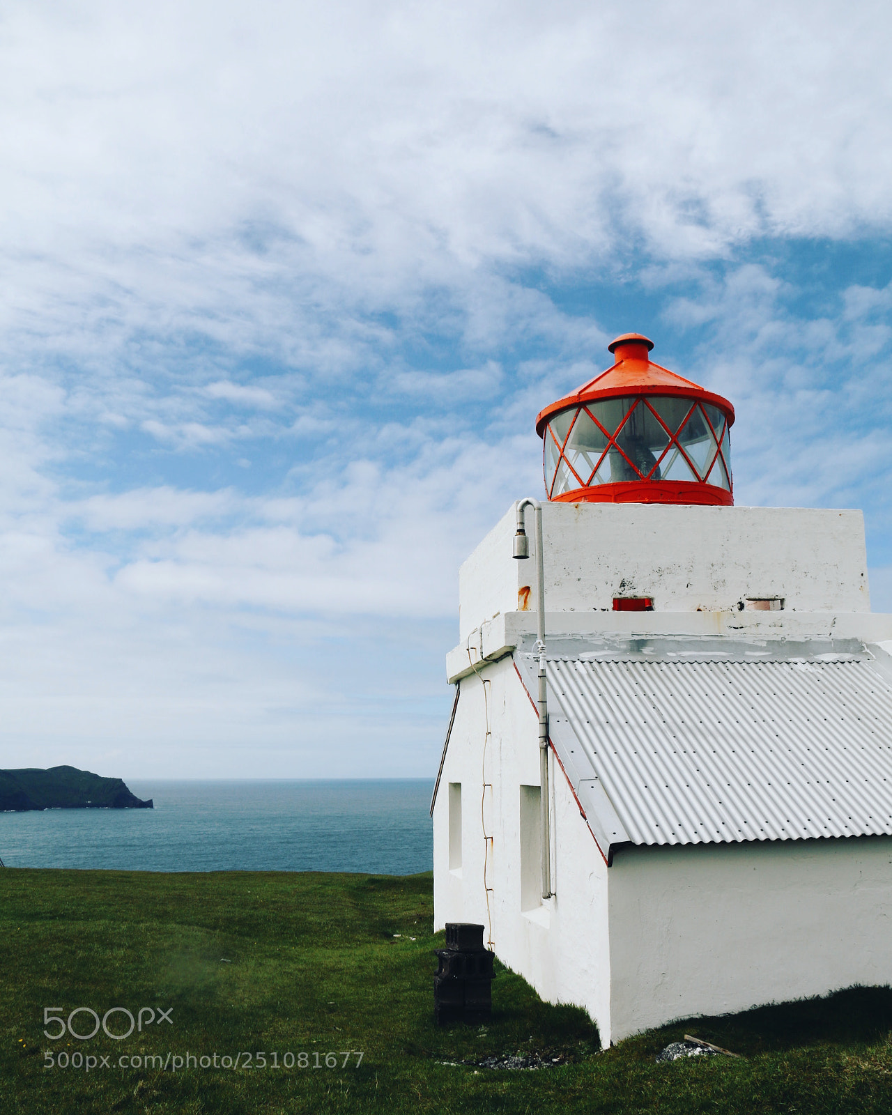 Canon EOS 70D sample photo. Lighthouse in vestmannaeyjar photography