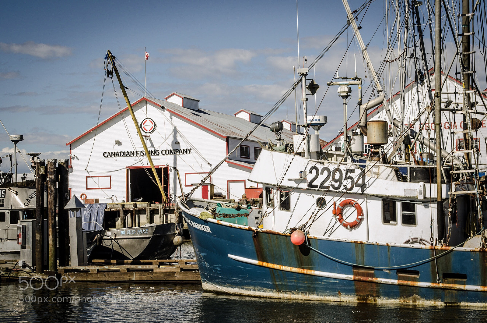 Nikon D5100 sample photo. Gulf of georgia cannery. photography