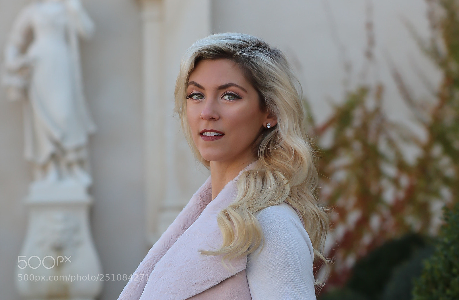 Canon EOS 5DS R sample photo. Sarah photography