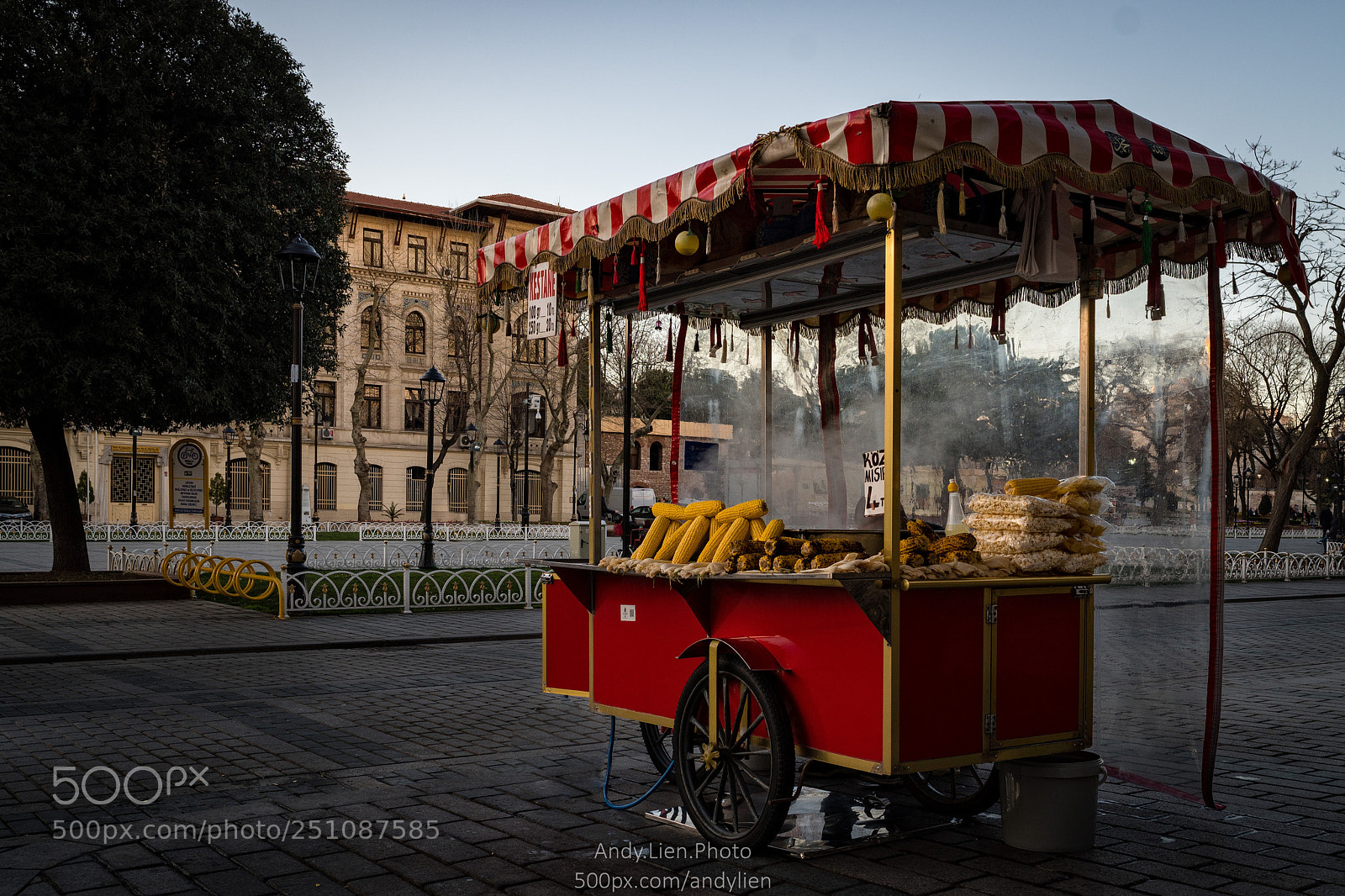 Sony a6500 sample photo. Turkish street cart, topkapi photography