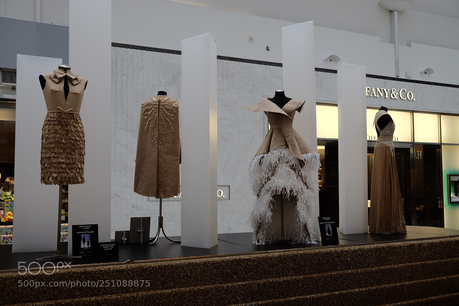 Fujifilm X-T10 sample photo. Oakridge mall photography