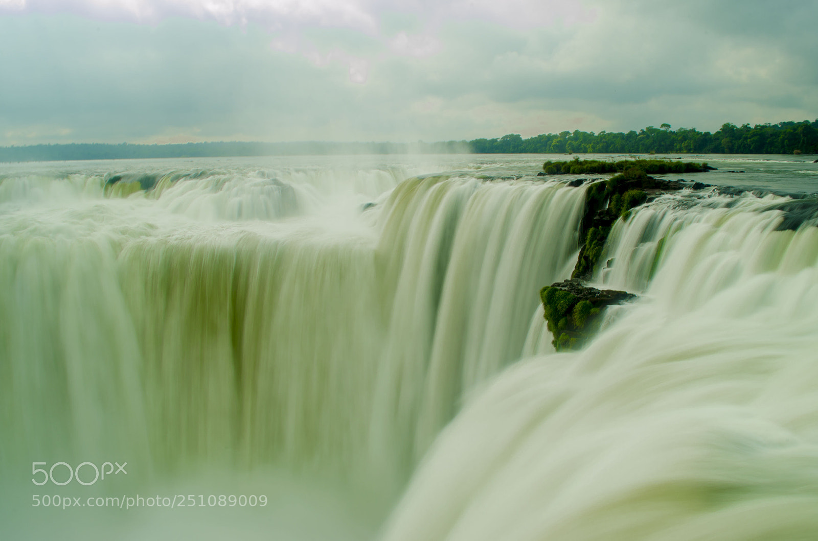 Nikon D5100 sample photo. Iguazu falls photography