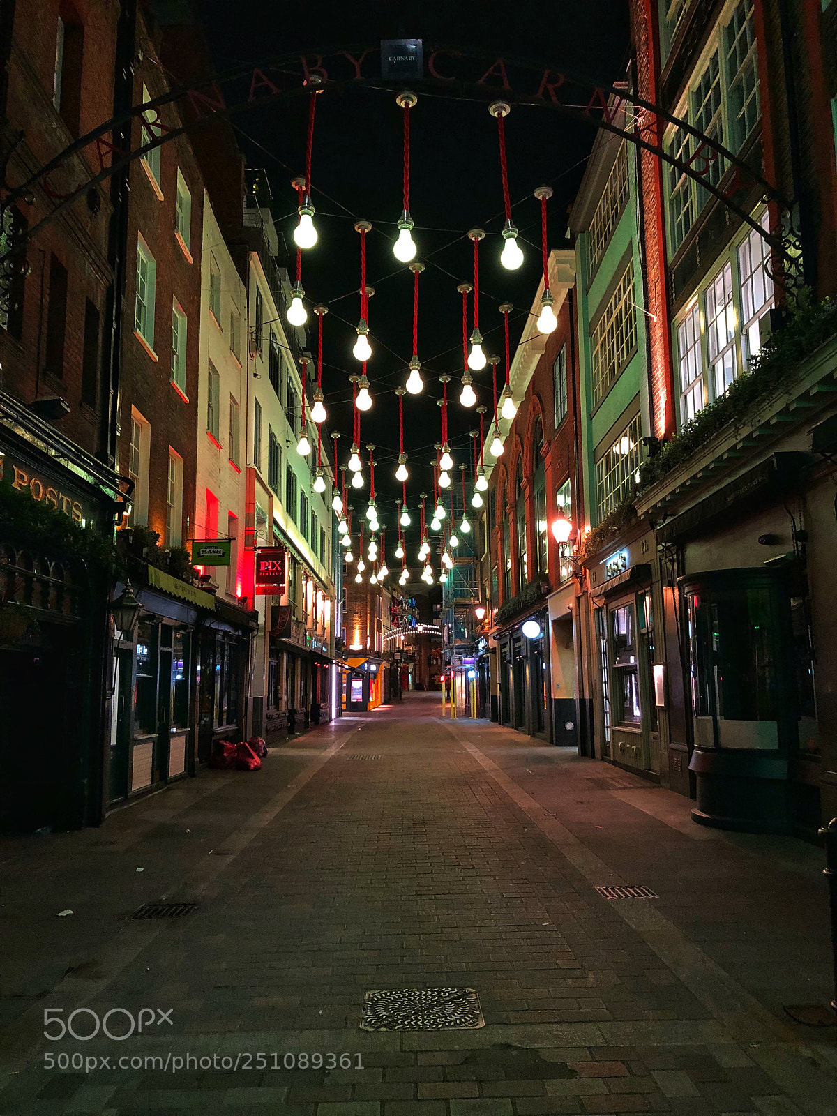 Apple iPhone 8 Plus sample photo. London at night  photography