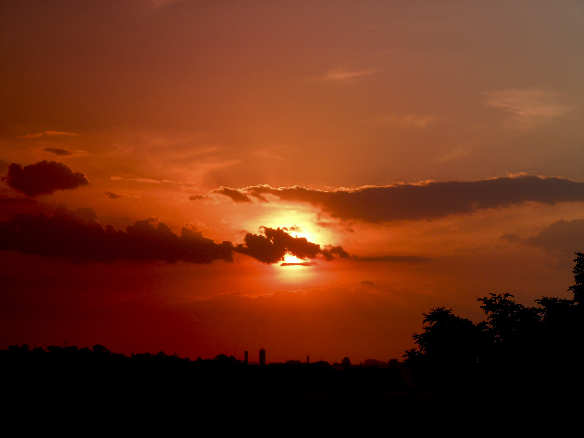 Nikon Coolpix S8000 sample photo. São paulo at sunset photography