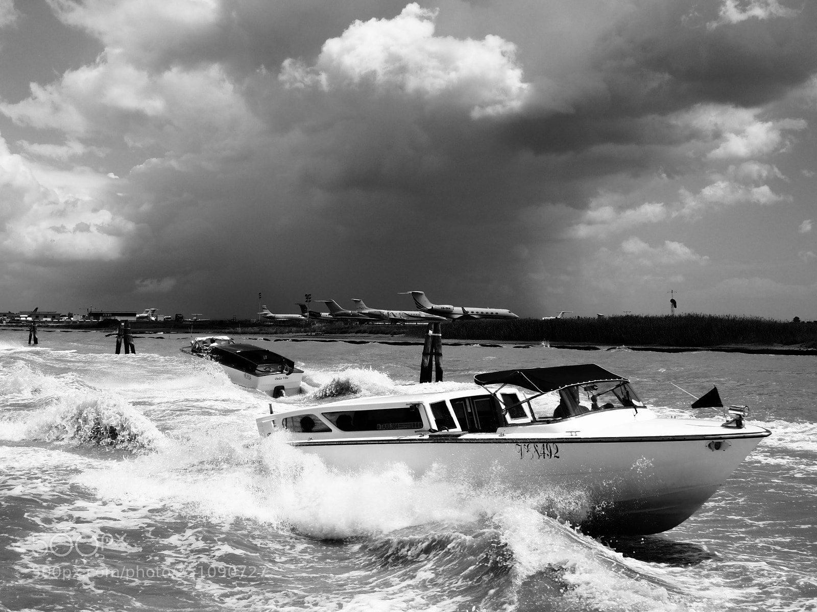 Olympus PEN-F sample photo. Black & white photography