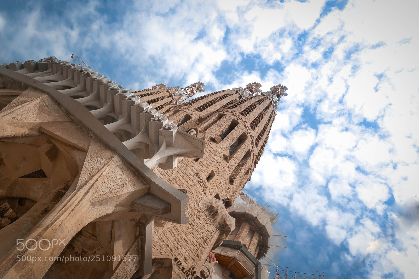 Samsung NX2000 sample photo. Sagrada familia photography