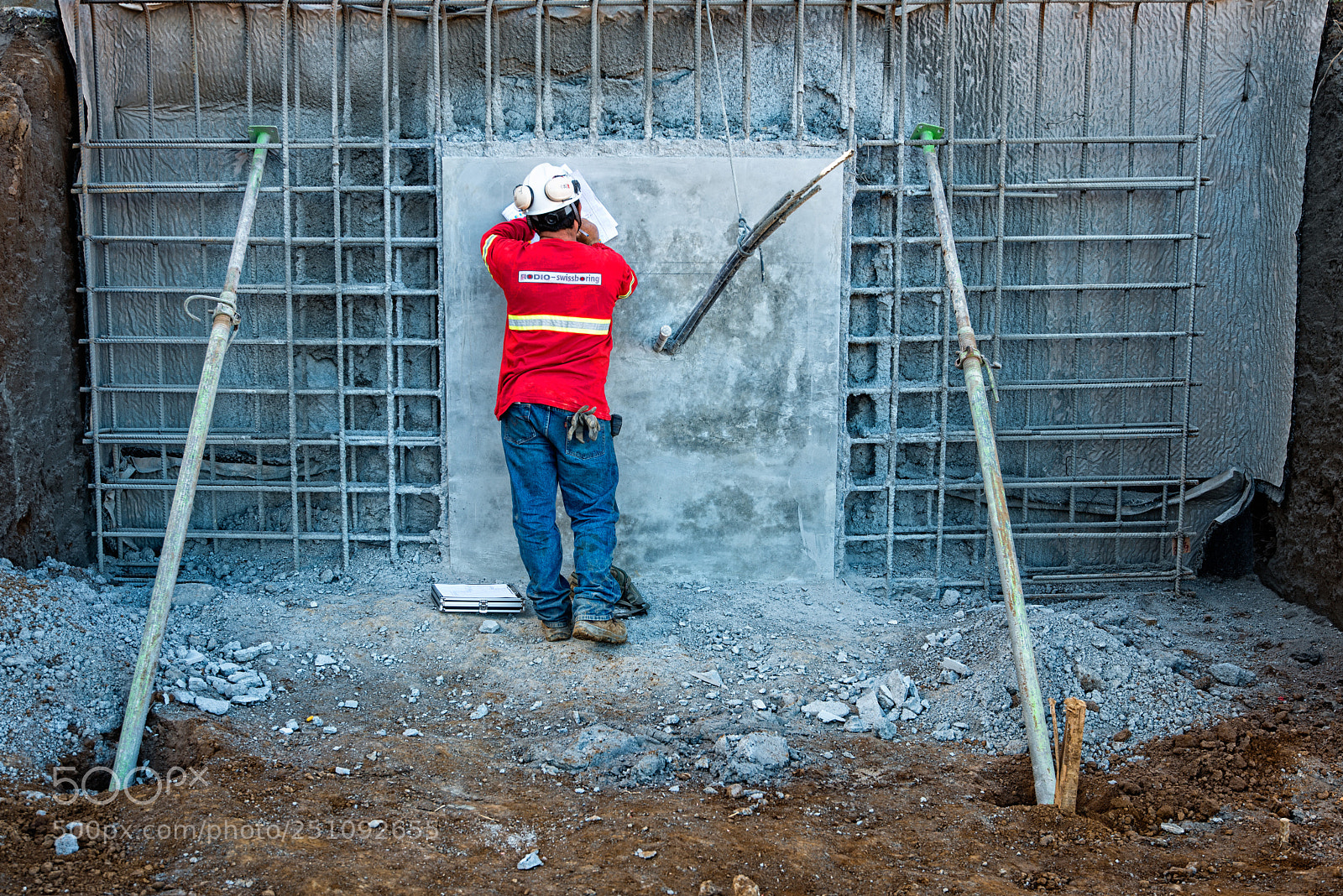 Nikon D800E sample photo. Against the wall photography
