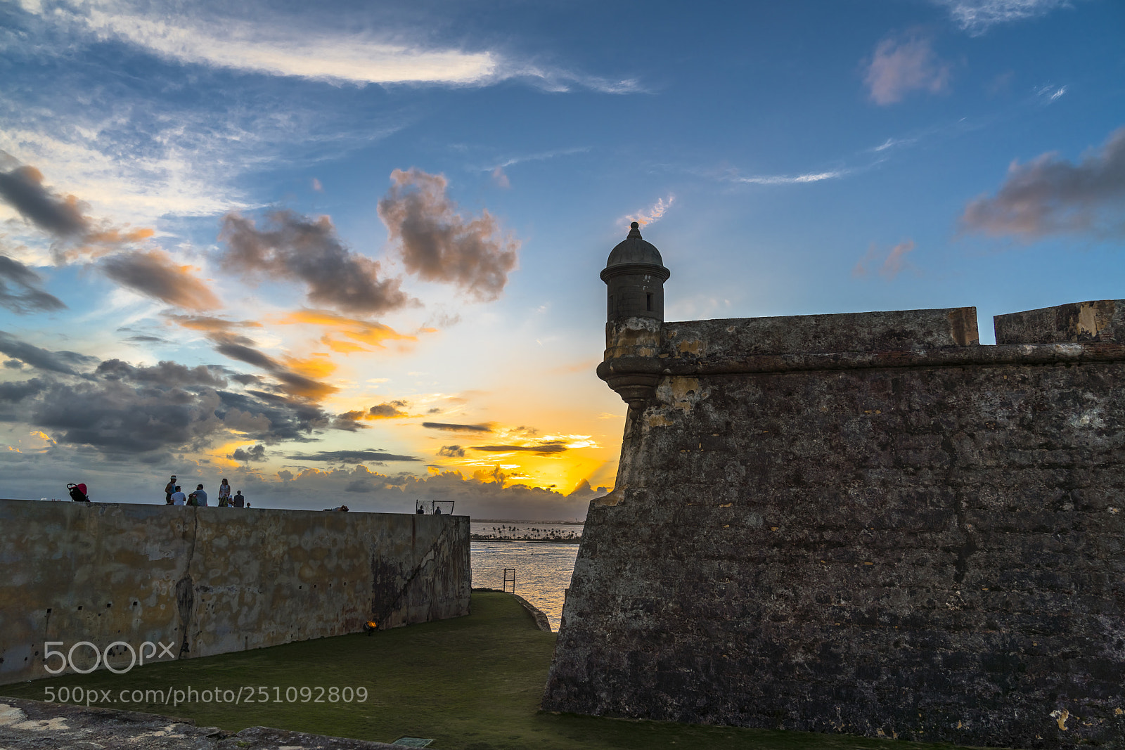 Sony a7R III sample photo. Sunset, castillo san felipe photography