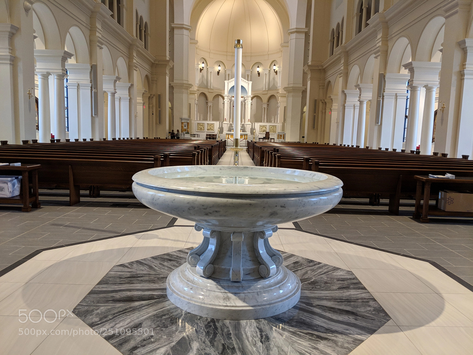 Google Pixel 2 sample photo. Church fountain photography