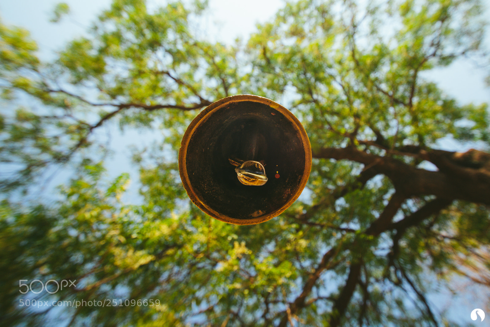 Canon EOS 60D sample photo. Chime photography