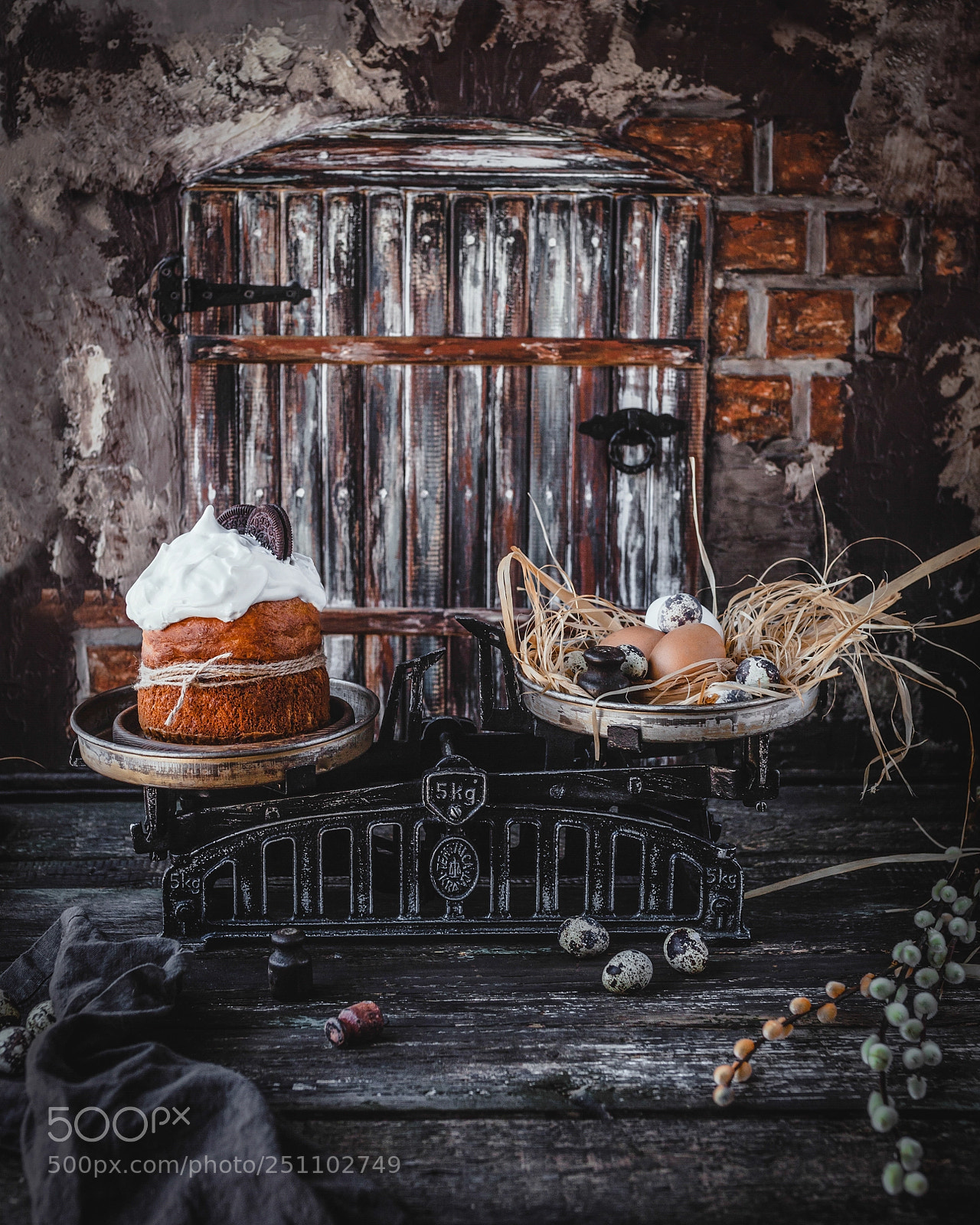 Canon EOS 5D Mark II sample photo. Easter cake and eggs photography