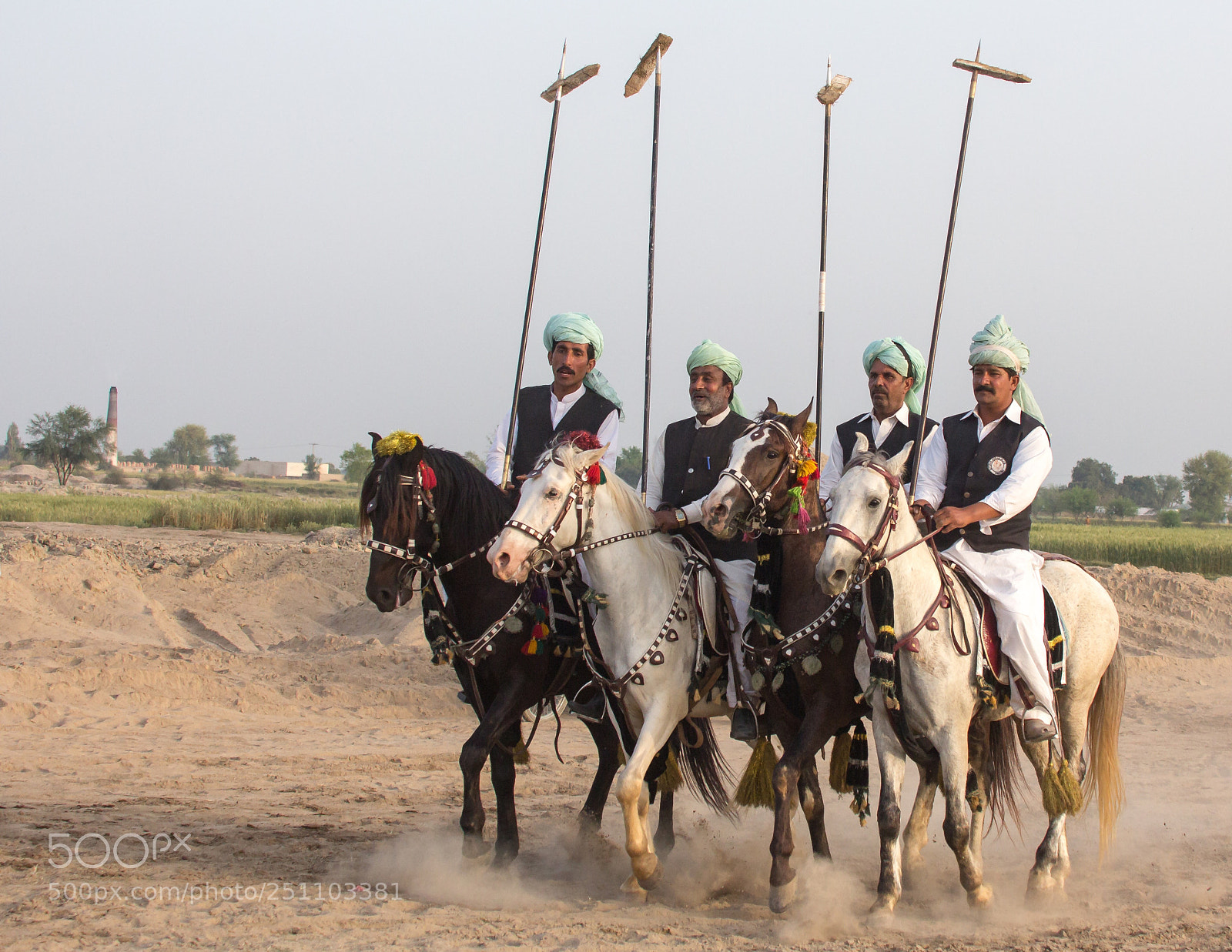 Canon EOS 60D sample photo. Tarjuman-r-mazi
shan-e-haal photography