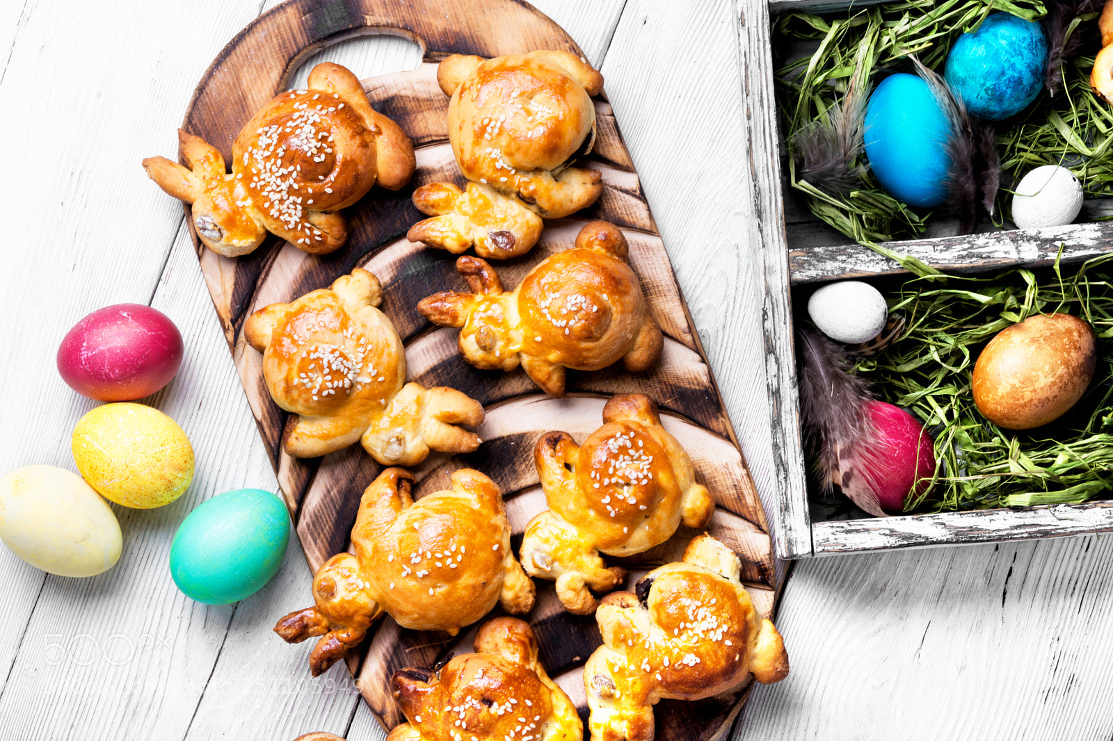 Nikon D7100 sample photo. Easter symbolic bun photography