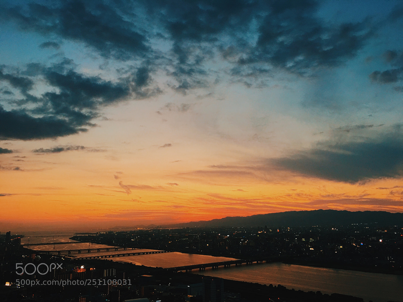 Apple iPhone 6s Plus sample photo. City sunset photography