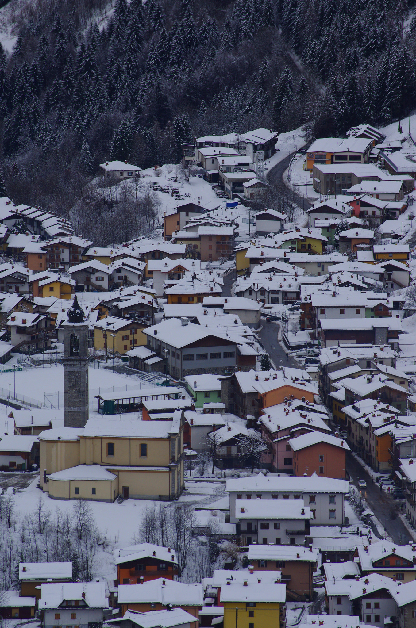 Pentax smc DA 50-200mm F4-5.6 ED WR sample photo. Colere imbiancata photography