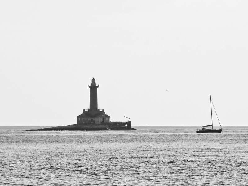 Olympus E-520 (EVOLT E-520) sample photo. Porer lighthouse photography